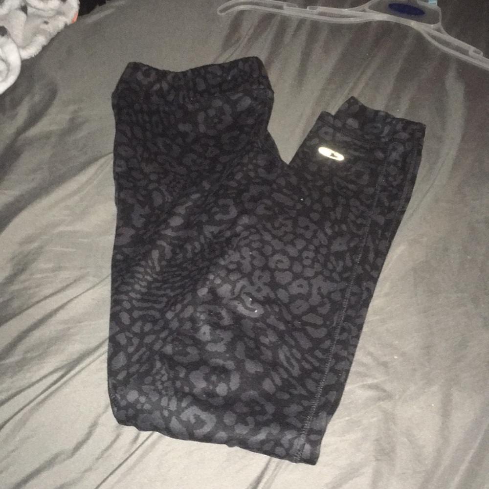 Leggings/Workout pants